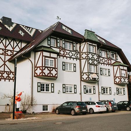 Astheimer Schloesschen Trebur Bagian luar foto