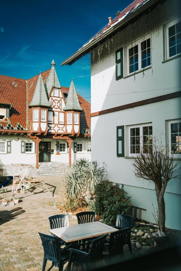 Astheimer Schloesschen Trebur Bagian luar foto