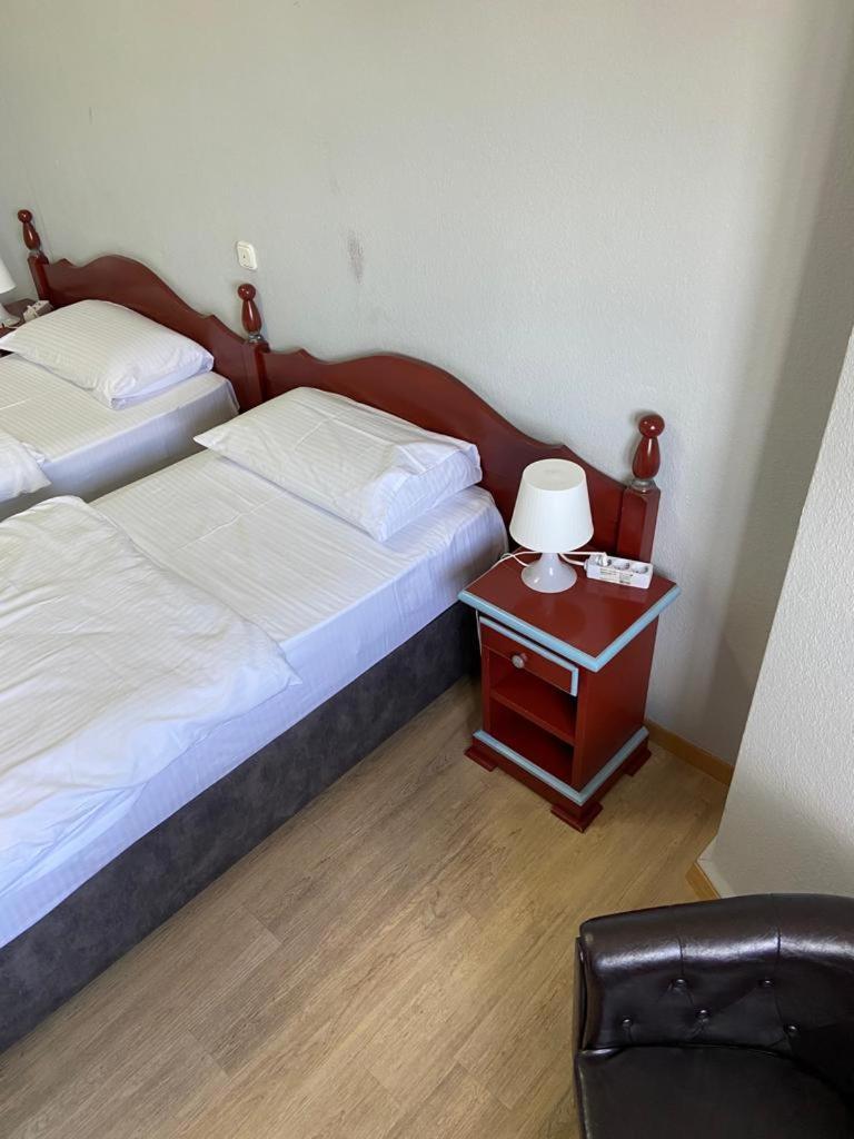Astheimer Schloesschen Trebur Ruang foto